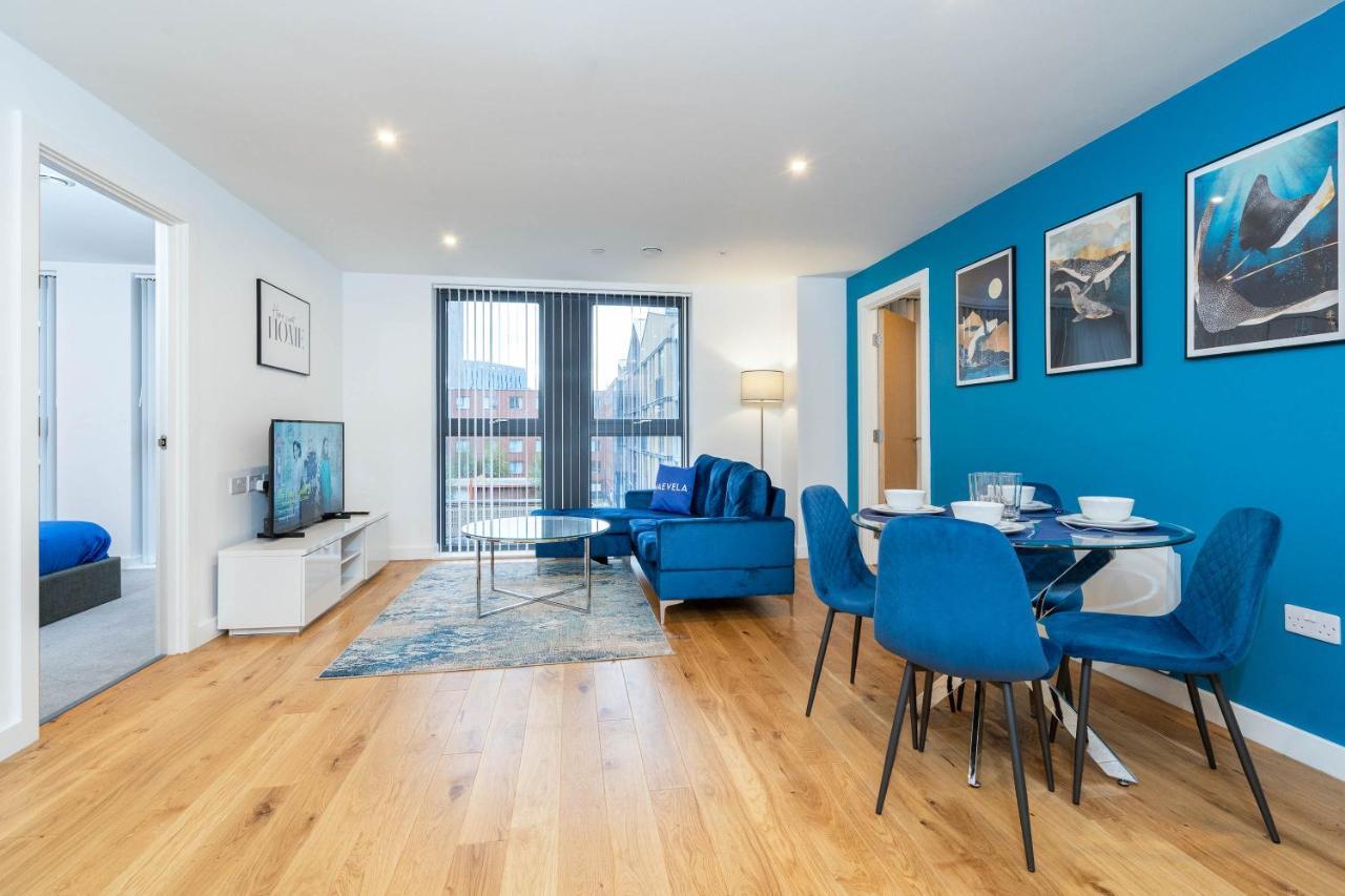 Maevela Apartments - Luxury Broad St Apartment - 2 Bed, 2 Bath - City Centre/Cube/Mailbox - With Underground Parking ✓- L Shape Sofa, Large 50 Inch Smart Tv With Free Netflix & Wifi Birmingham Exterior foto